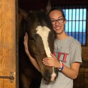 Meet your Posher, Marissa